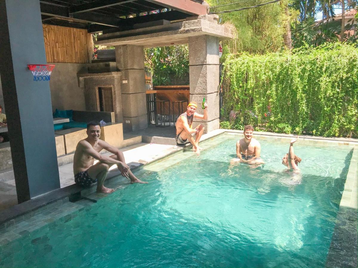 Stellar Capsules Hostel Σεμινιάκ Εξωτερικό φωτογραφία Villa in Bali